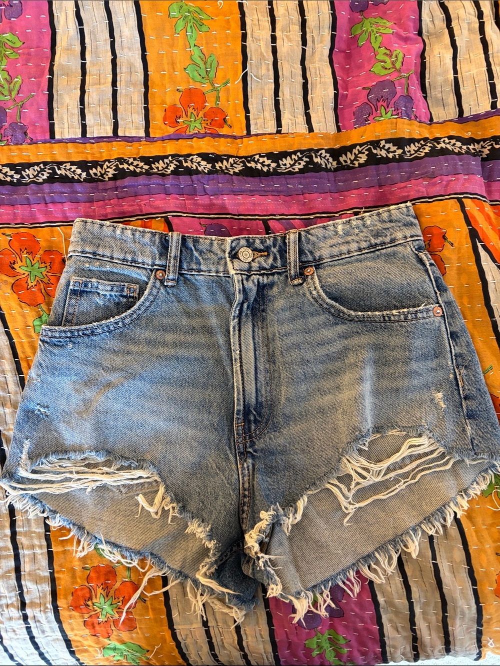 Zara Light Blue Distressed Cutoff Denim Shorts